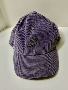 Nike Corduroy Baseball Heritage 86 Cap - Light Purple with Nike Logo